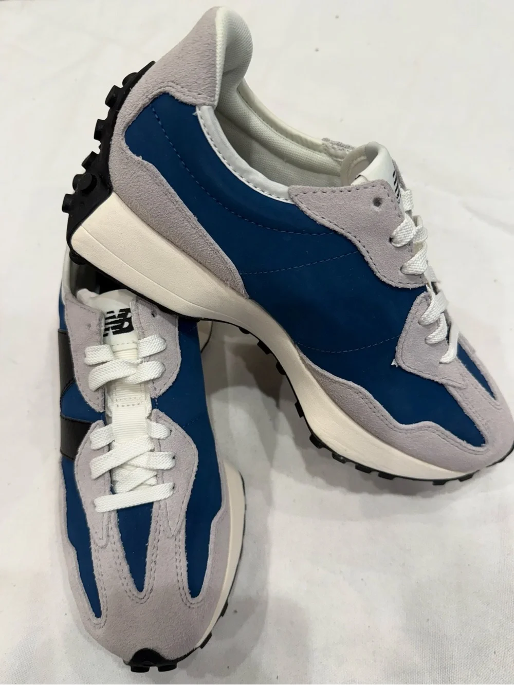 New Balance MS327LU1 Unisex Lifestyle Sneaker Blue/ Gray